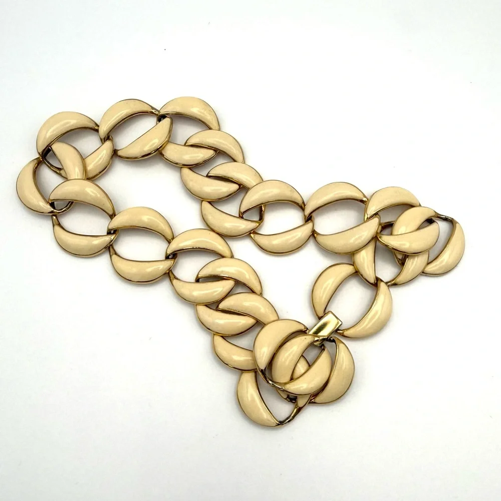 Vintage Napier Cream Enamel & Gold Tone Necklace | 16” | Signed Runway Look - Picture 6 of 9